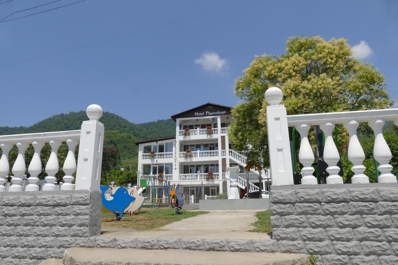 Hotel Phanakopi New Athos Exterior photo